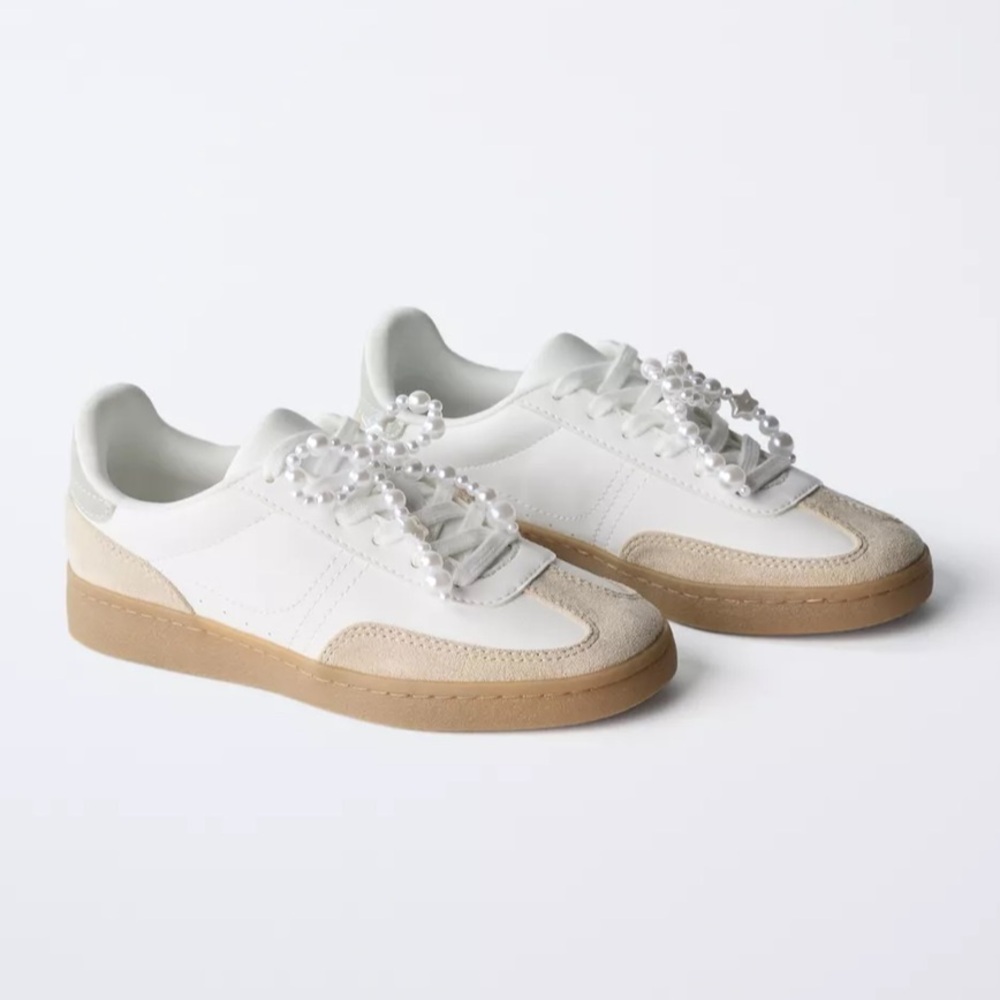 Zara kids NWT sneakers with removeable pearl jewel charm 3478/530 - Picture 2 of 9